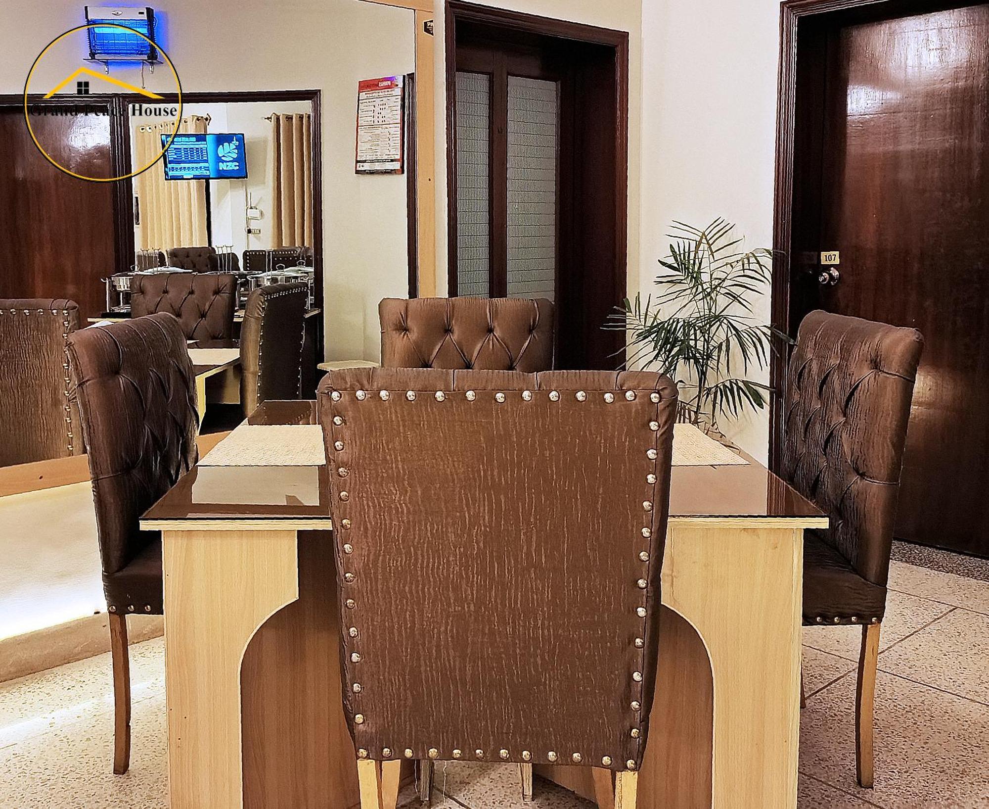 Grand Peace House II Bed and Breakfast Islamabad Buitenkant foto