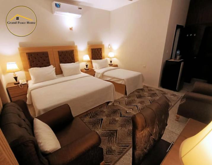 Grand Peace House II Bed and Breakfast Islamabad Buitenkant foto