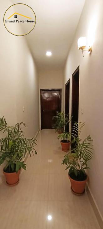 Grand Peace House II Bed and Breakfast Islamabad Buitenkant foto