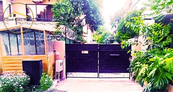 Grand Peace House II Bed and Breakfast Islamabad Buitenkant foto
